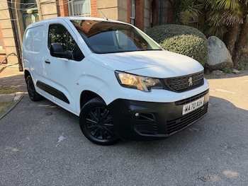Used Peugeot Partner 2020 for sale - 79401609: Photo