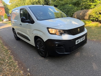 Used Peugeot Partner 2020 for sale - 79401609: Photo