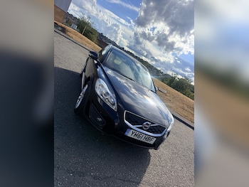 Used Volvo C30 2011 for sale - 79433611: Photo