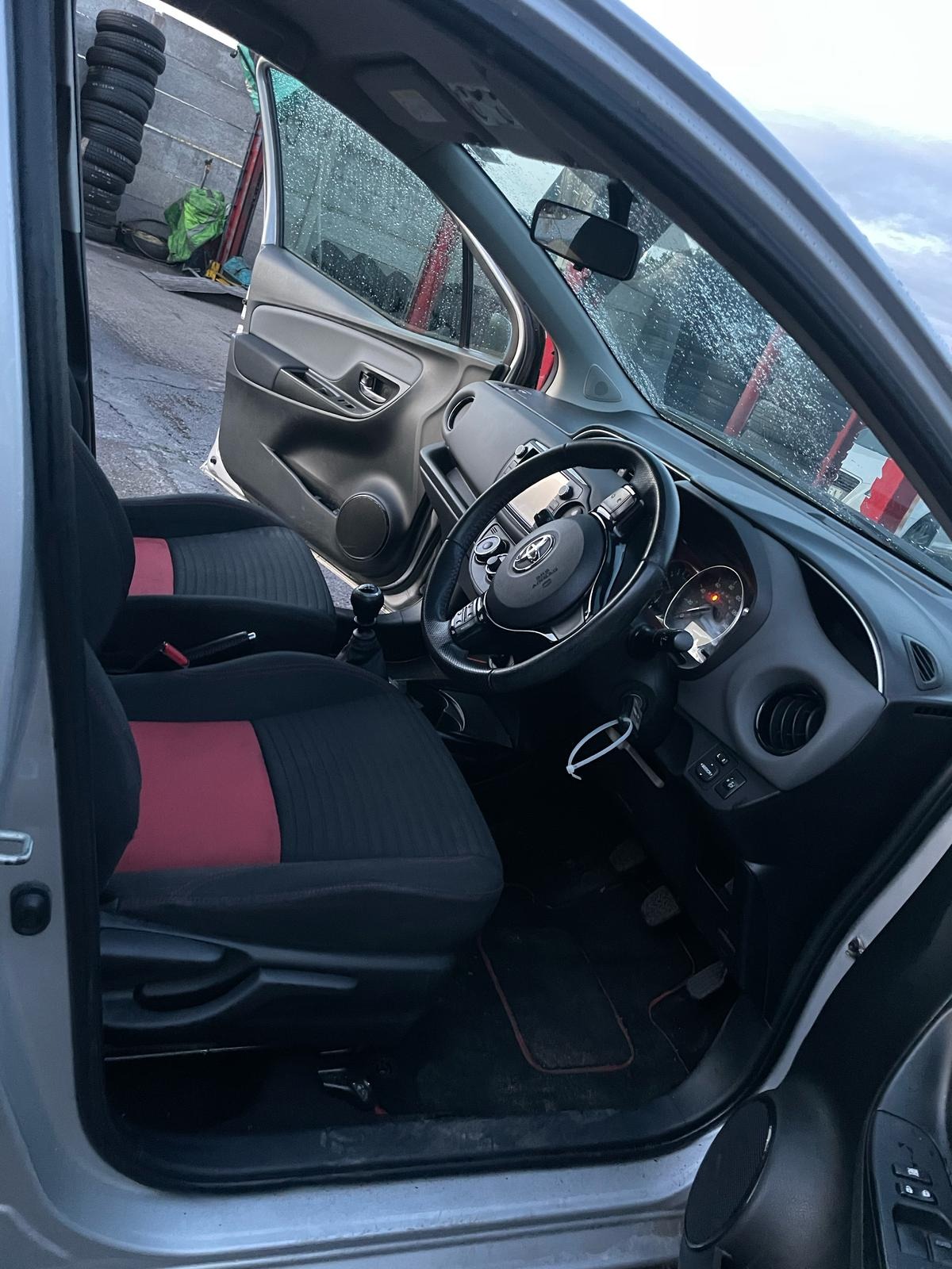 Used Toyota Yaris 2014 for sale - 76571956: Photo 16