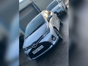 Used Toyota Yaris 2014 for sale - 76571956: Photo