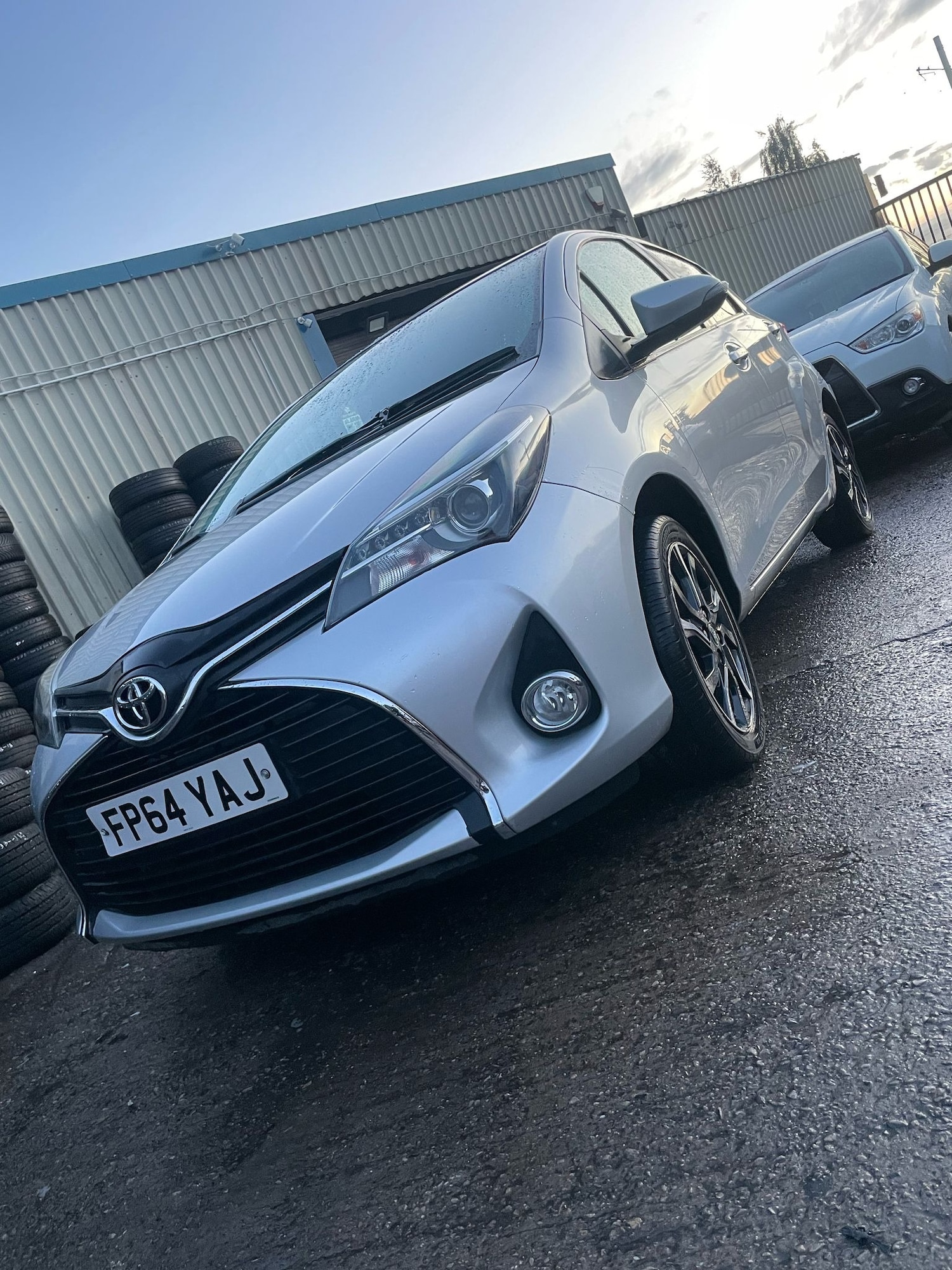 Used Toyota Yaris 2014 for sale - 76571956: Photo 4