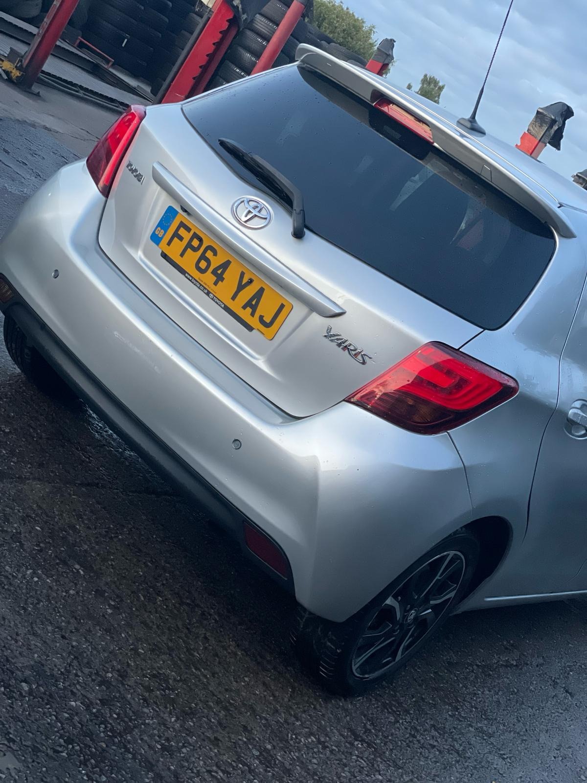 Used Toyota Yaris 2014 for sale - 76571956: Photo 8