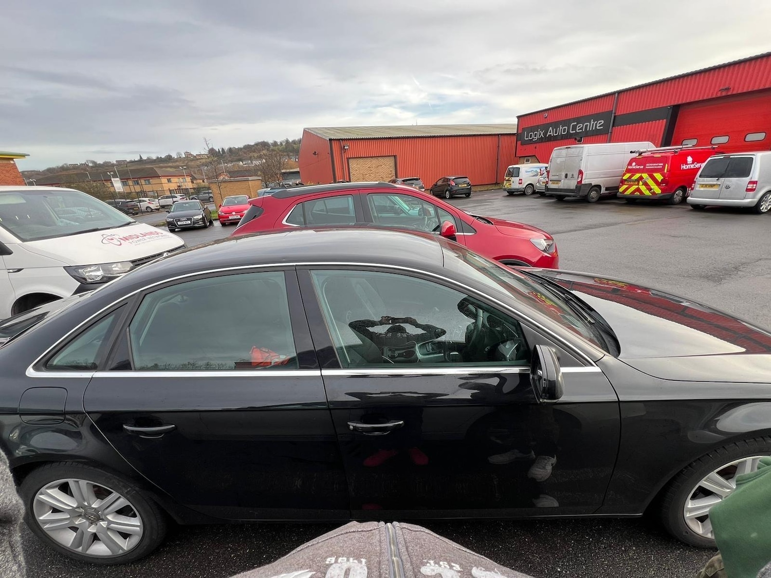 Used Audi A4 2009 for sale - 76637658: Photo 7