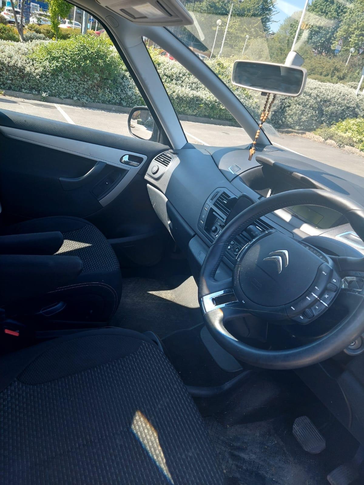 Used Citroen C4 Picasso 2011 for sale - 76637858: Photo 10