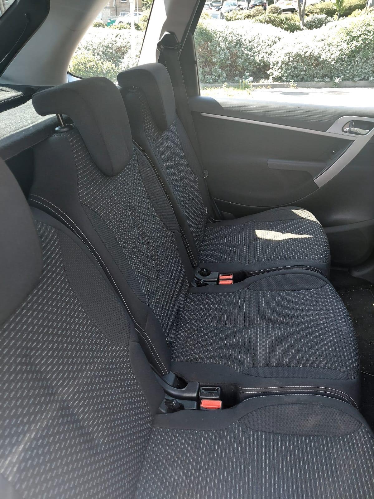 Used Citroen C4 Picasso 2011 for sale - 76637858: Photo 11