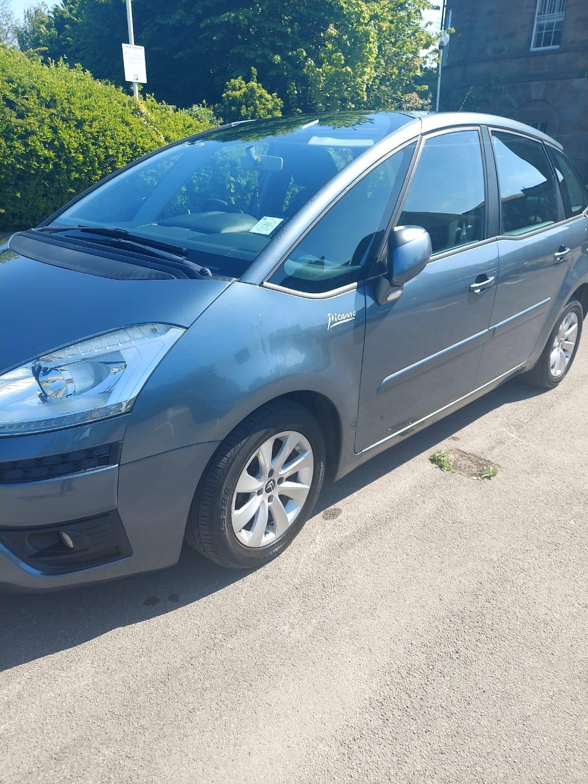 Used Citroen C4 Picasso 2011 for sale - 76637858: Photo 4