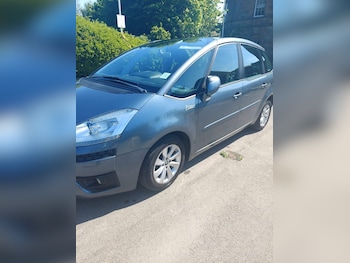 Used Citroen C4 Picasso 2011 for sale - 76637858: Photo