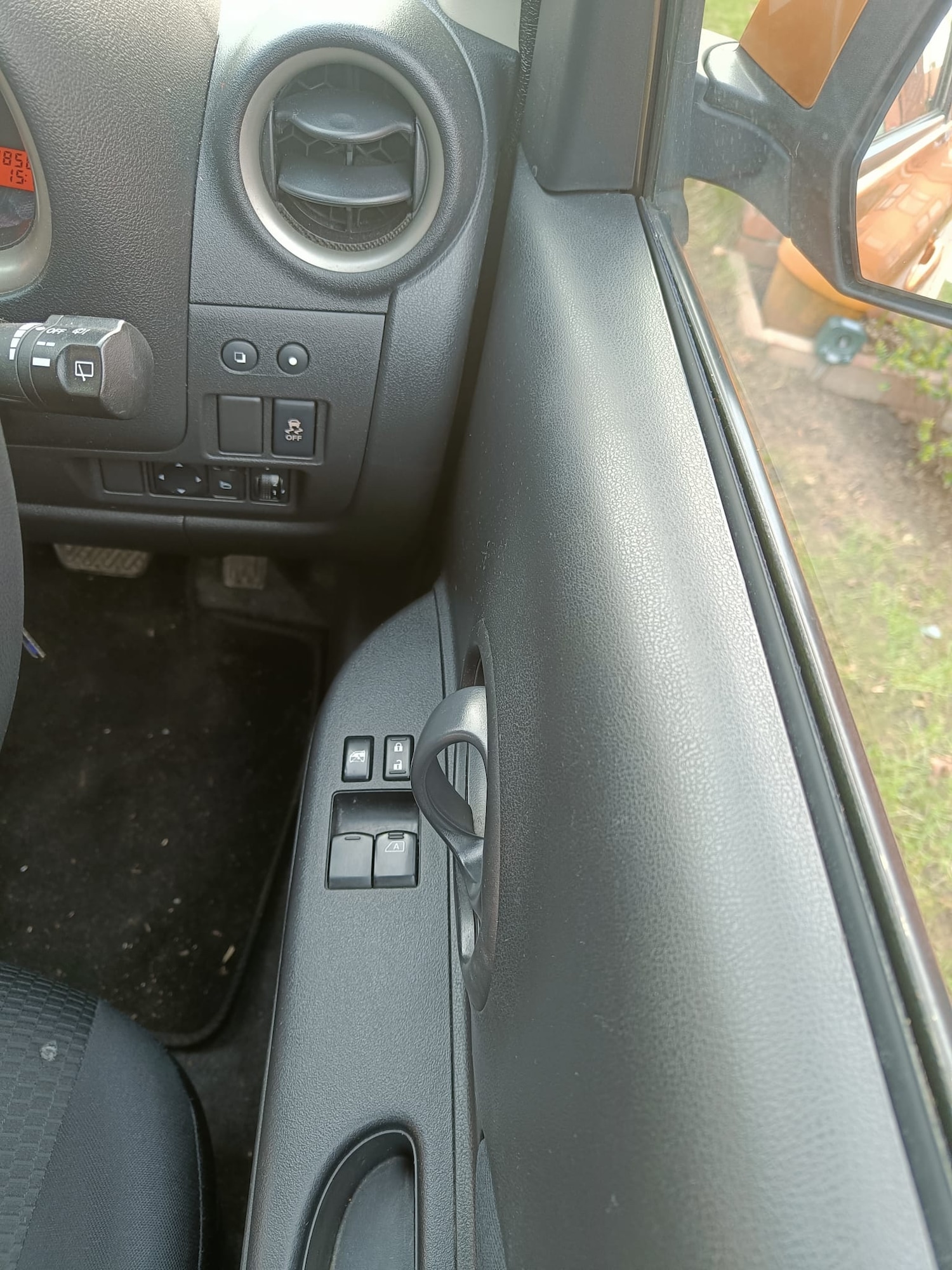 Used Nissan Micra 2011 for sale - 78001338: Photo 7