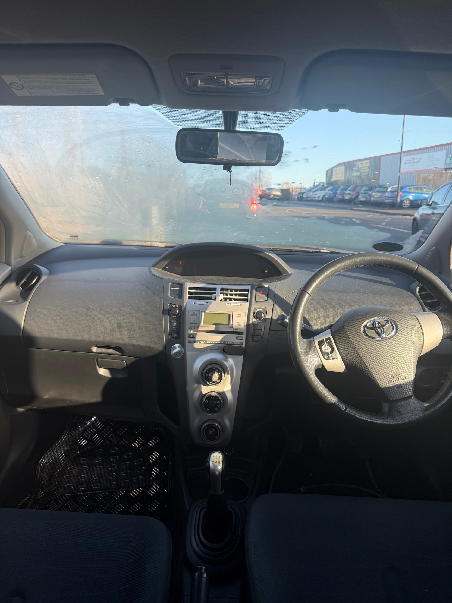 Used Toyota Yaris 2008 for sale - 76791652: Photo 11