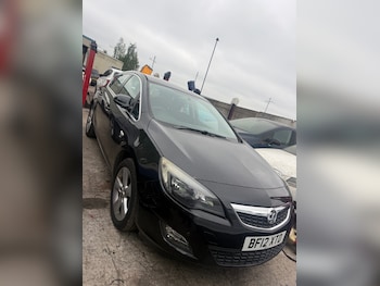 Used Vauxhall Astra 2012 for sale - 78537079: Photo