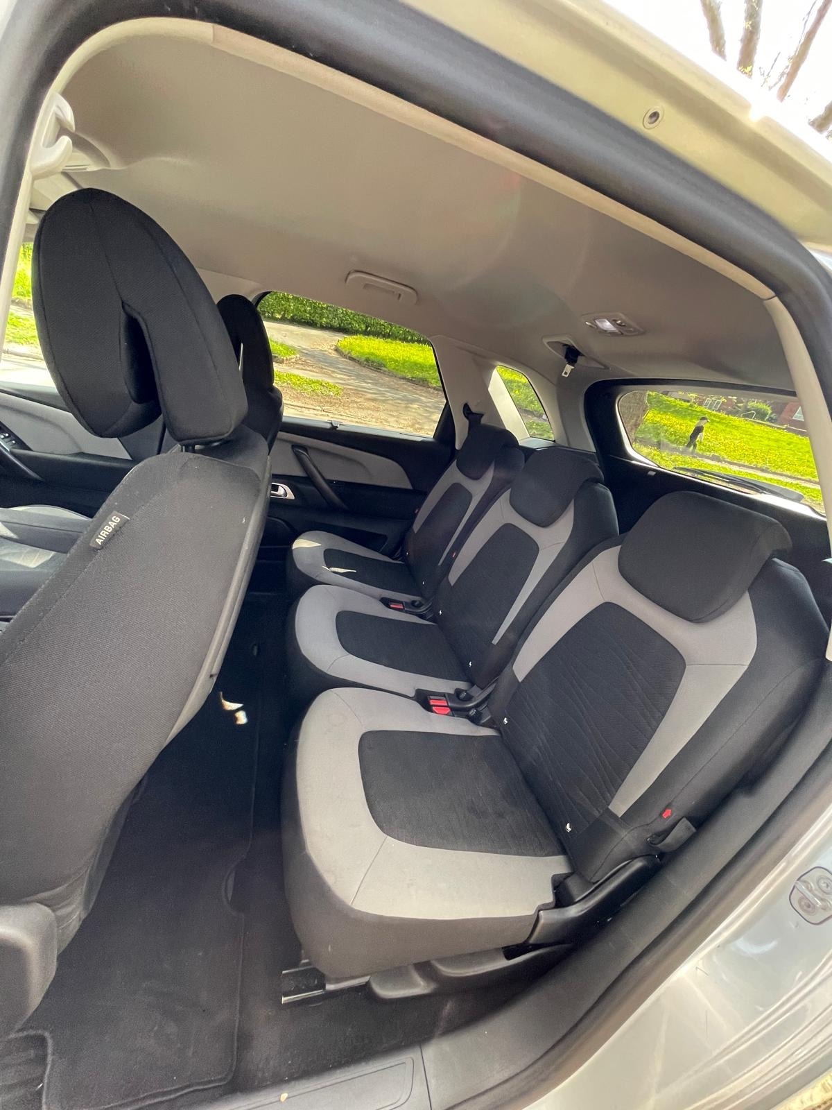 Used Citroen C4 Picasso 2013 for sale - 76557754: Photo 14