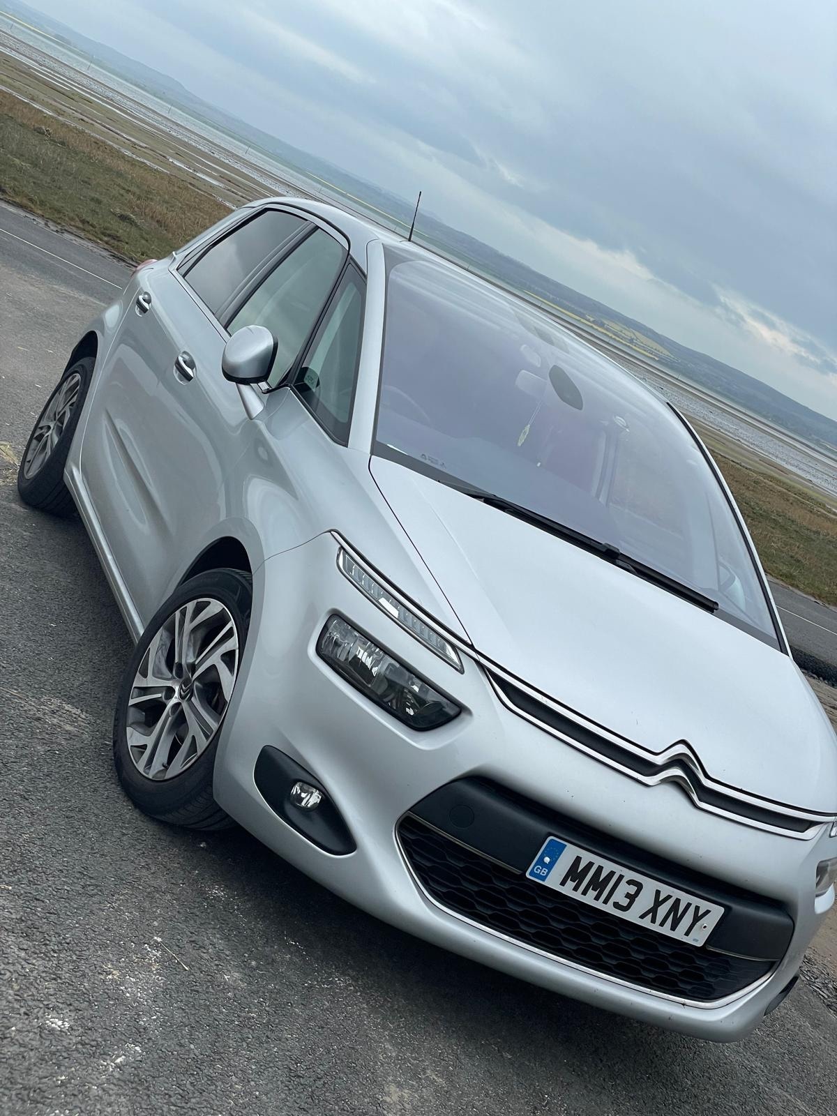 Used Citroen C4 Picasso 2013 for sale - 76557754: Photo 5