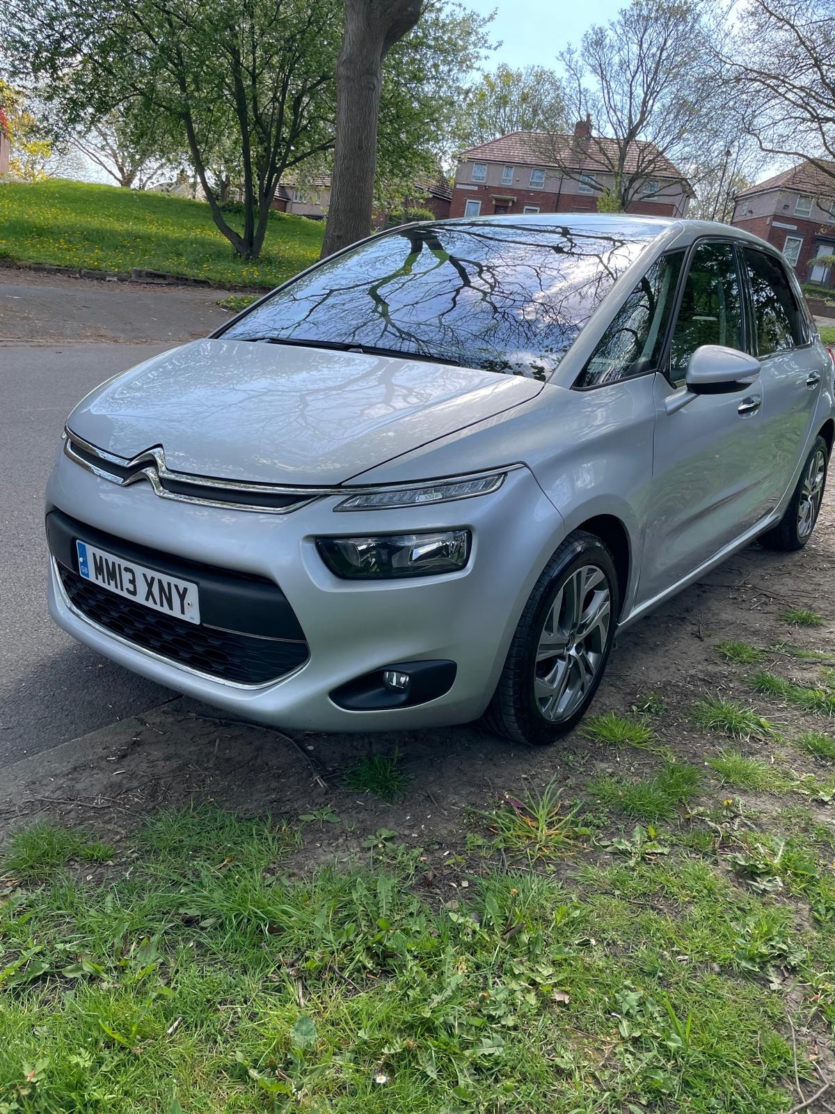 Used Citroen C4 Picasso 2013 for sale - 76557754: Photo 8