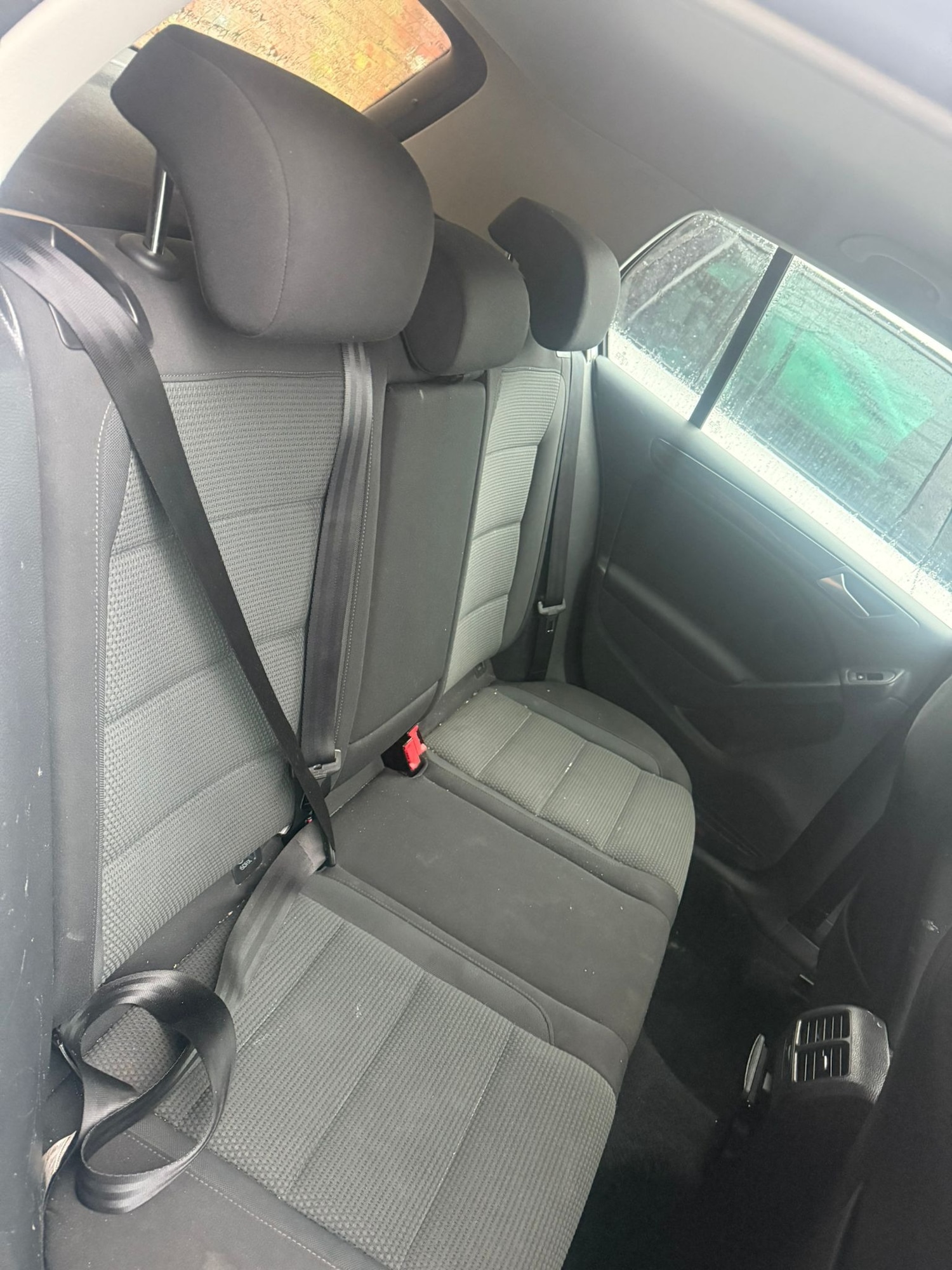 Used Volkswagen Golf 2012 for sale - 77460575: Photo 11