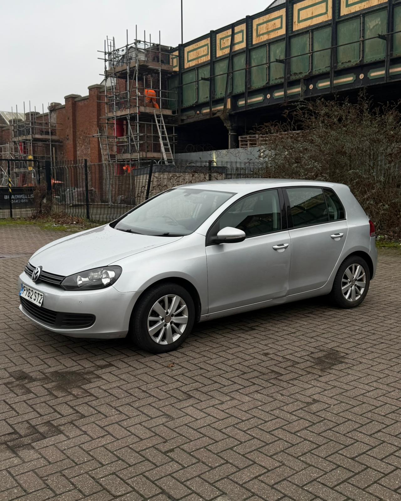 Used Volkswagen Golf 2012 for sale - 77460575: Photo 2