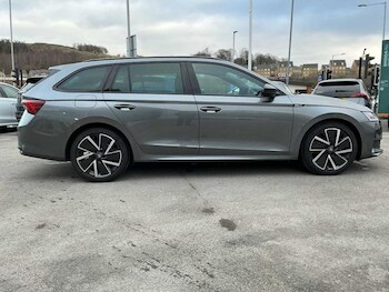 Used Skoda Octavia 2025 for sale - 77079511: Photo