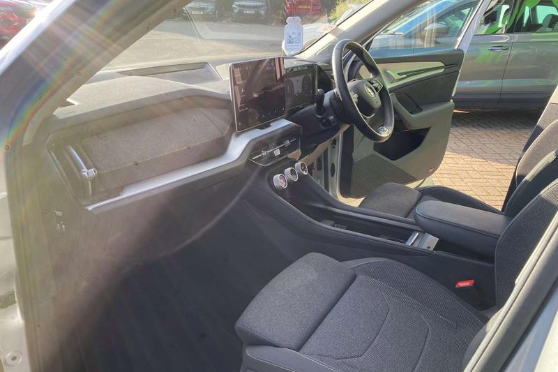 Used Skoda Kodiaq 2025 for sale - 76862452: Photo 2