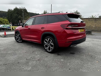 Used Skoda Kodiaq 2025 for sale - 77048118: Photo