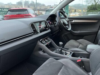 Used Skoda Karoq 2024 for sale - 77148122: Photo