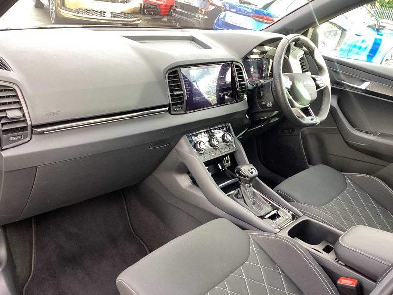 Used Skoda Karoq 2025 for sale - 76255339: Photo 2