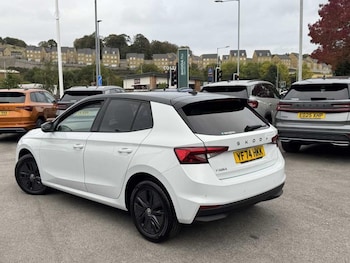 Used Skoda Fabia 2024 for sale - 76228802: Photo