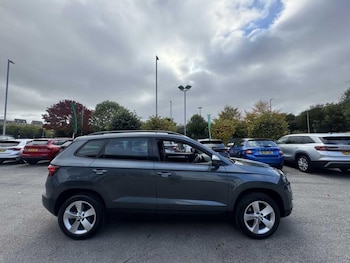 Used Skoda Karoq 2020 for sale - 76192679: Photo