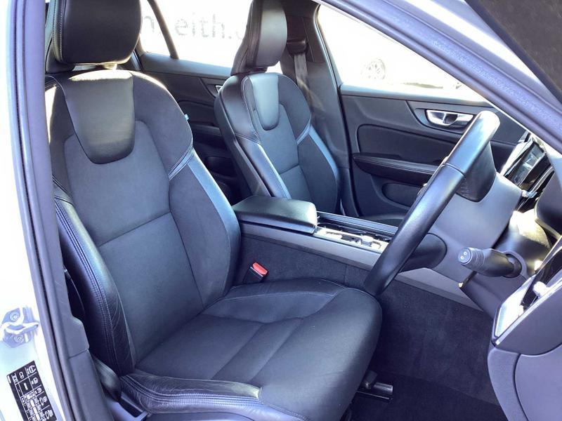 Used Volvo V60 for sale - 77367602: Photo 2