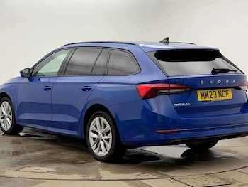 Used Skoda Octavia 2023 for sale - 77733316: Photo
