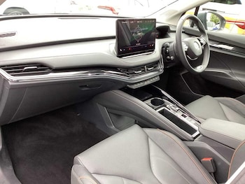 Used Skoda Enyaq 2024 for sale - 76154228: Photo