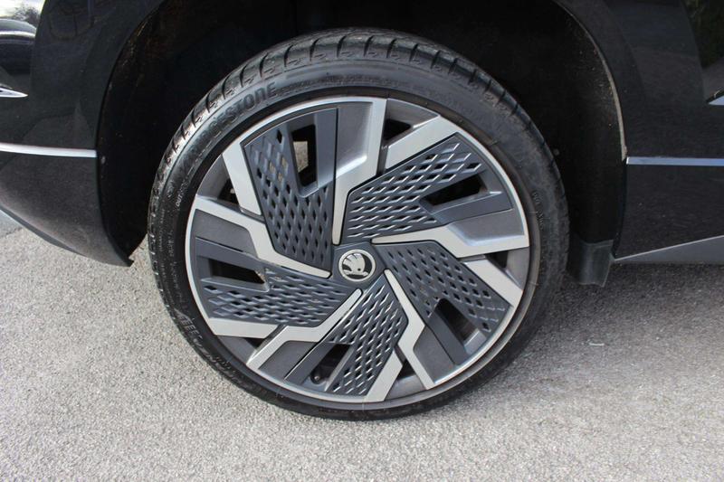 Used Skoda Karoq 2023 for sale - 76862517: Photo 13