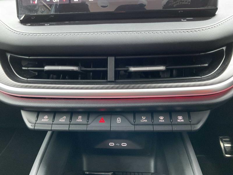 Used Skoda Enyaq 2025 for sale - 77592741: Photo 31