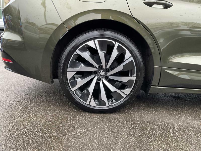 Used Skoda Enyaq 2025 for sale - 77592741: Photo 5