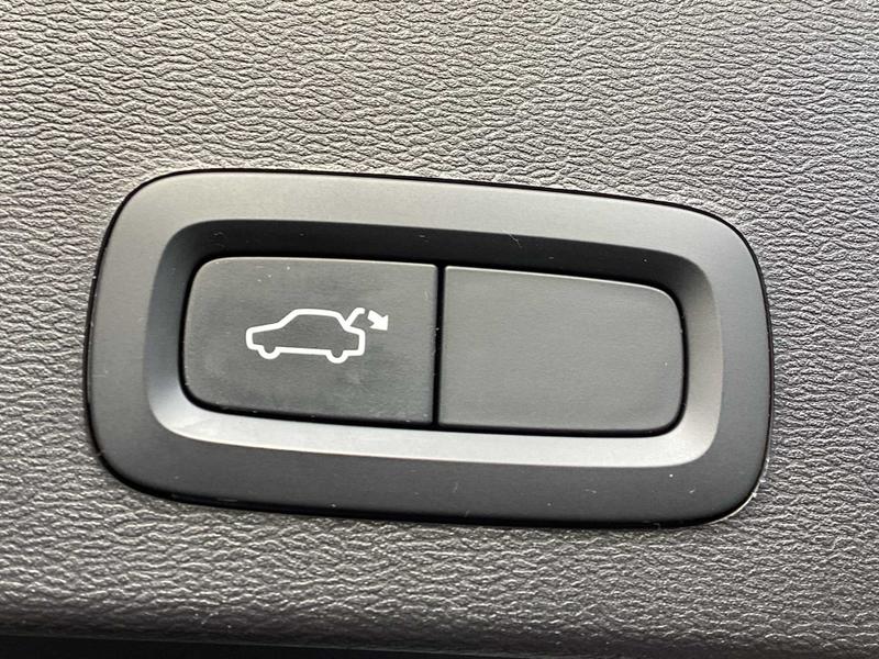 Used Volvo XC40 2021 for sale - 77367616: Photo 18