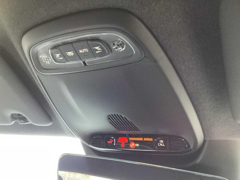 Used Volvo XC40 2021 for sale - 77367616: Photo 31