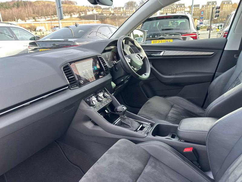 Used Skoda Karoq 2023 for sale - 77532673: Photo 2