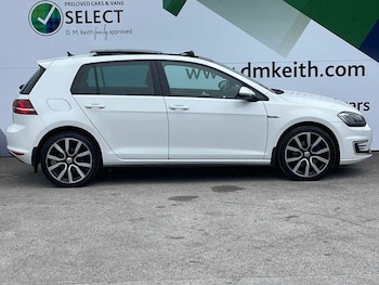 Used Volkswagen Golf 2016 for sale - 78753707: Photo