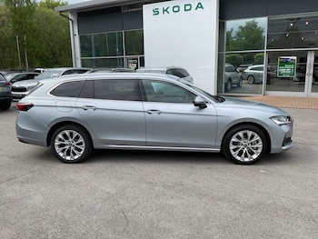 Used Skoda Superb 2025 for sale - 78286900: Photo