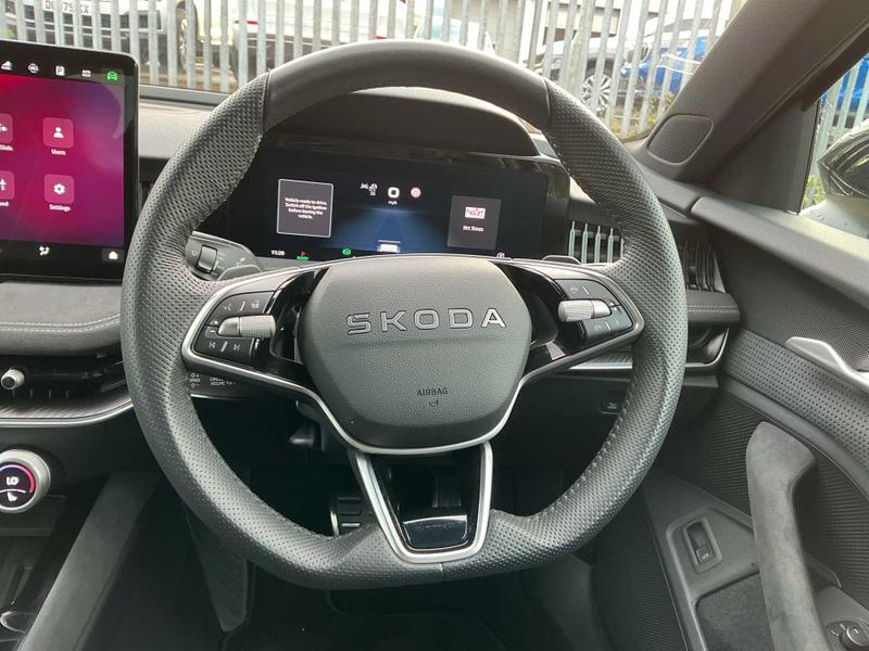 Used Skoda Superb 2025 for sale - 77042451: Photo 40