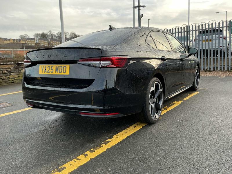 Used Skoda Superb 2025 for sale - 77042451: Photo 9