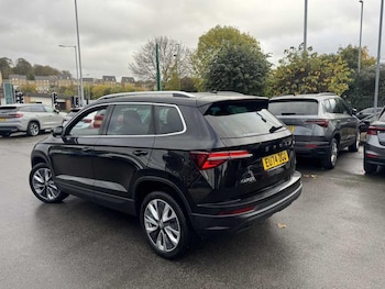 Used Skoda Karoq 2024 for sale - 76154257: Photo