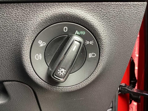 Used Skoda Karoq 2025 for sale - 75643994: Photo 21