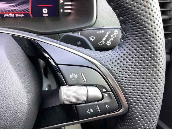 Used Skoda Karoq 2025 for sale - 75643994: Photo 23