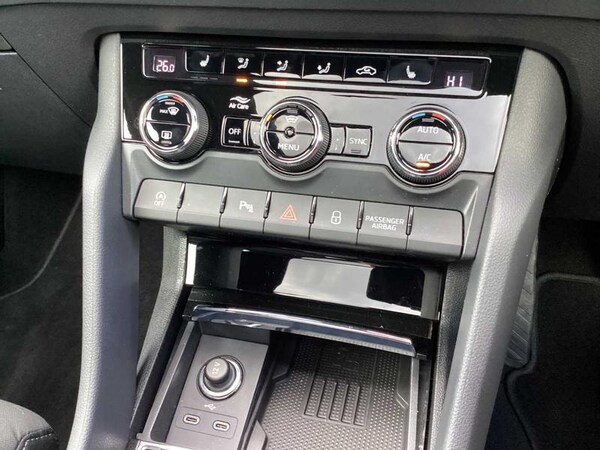 Used Skoda Karoq 2025 for sale - 75643994: Photo 31