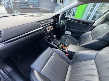 Used Skoda Superb 2021 for sale - 75951704: Photo