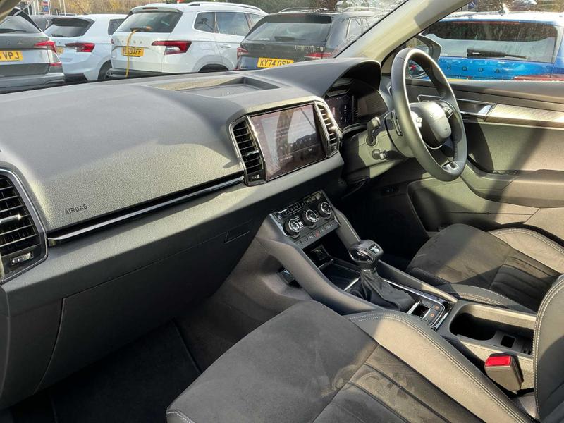 Used Skoda Karoq 2025 for sale - 76826214: Photo 2