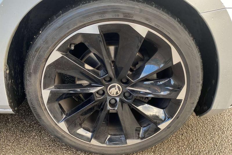 Used Skoda Superb 2023 for sale - 77106641: Photo 17