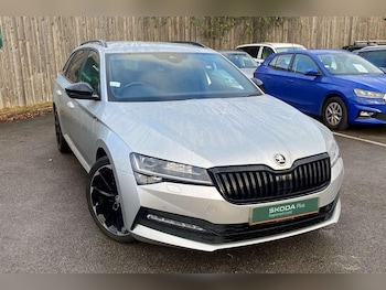 Used Skoda Superb 2023 for sale - 77106641: Photo
