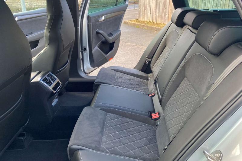 Used Skoda Superb 2023 for sale - 77106641: Photo 30