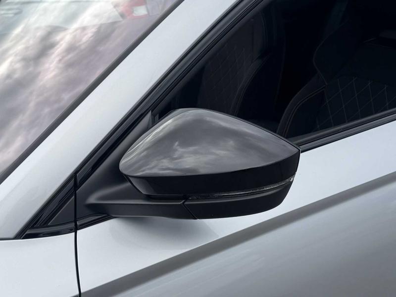 Used Skoda Karoq 2025 for sale - 76255444: Photo 12